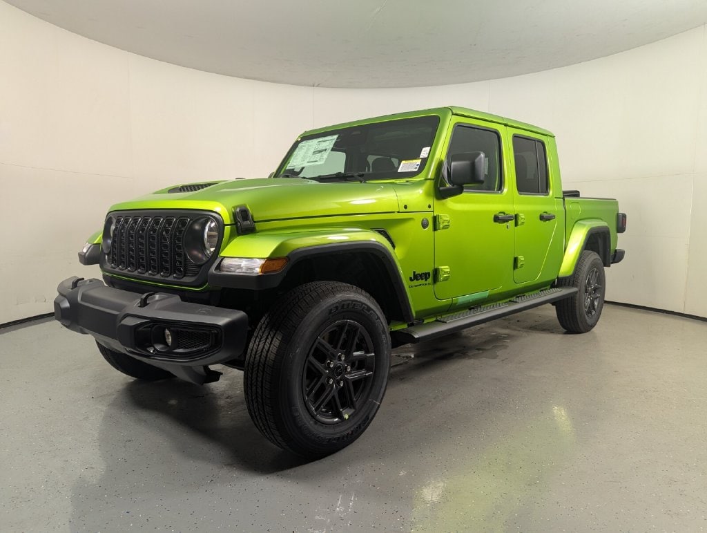 New 2026 Jeep Gladiator SPORT S 4X4 Pickup