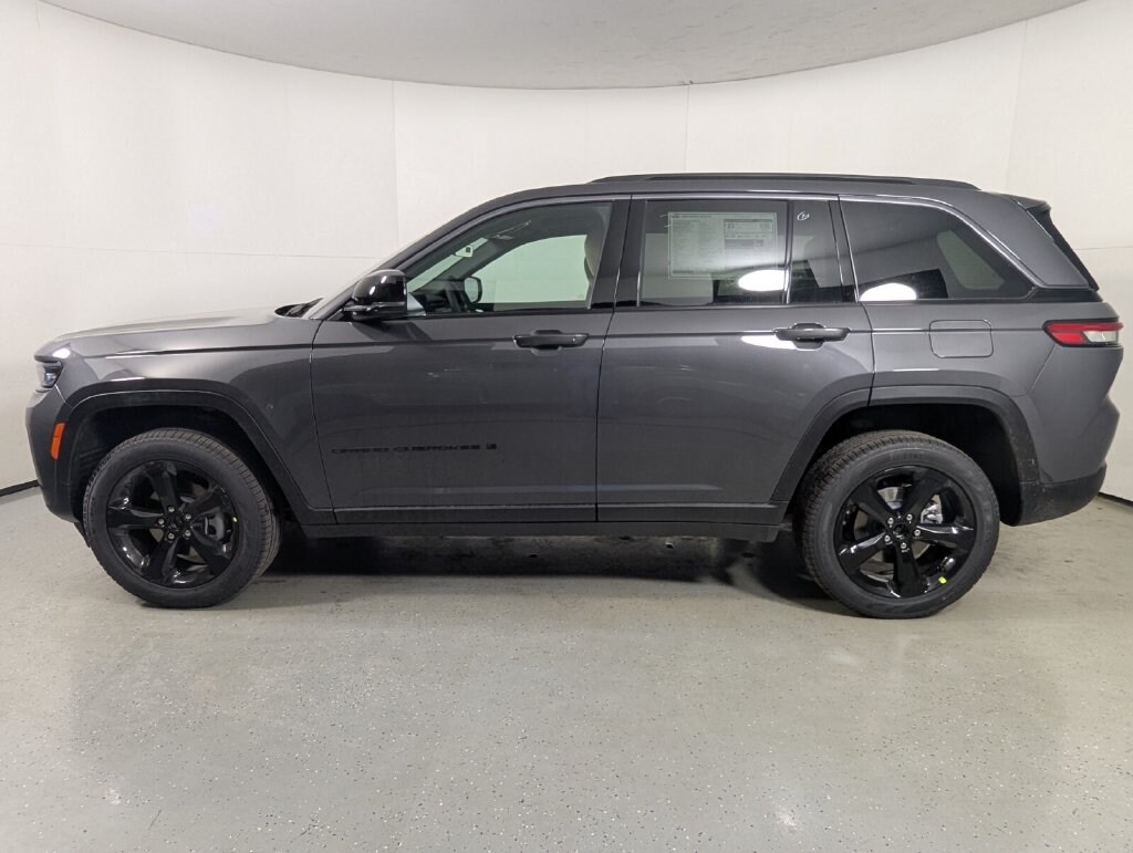 New 2026 Jeep Grand Cherokee LIMITED 4X2 Sport Utility