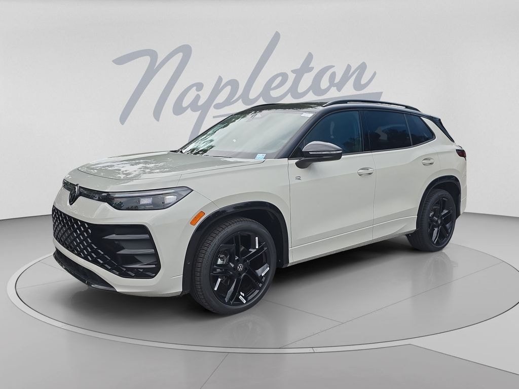 New 2026 Volkswagen Tiguan SE R-Line Black SUV
