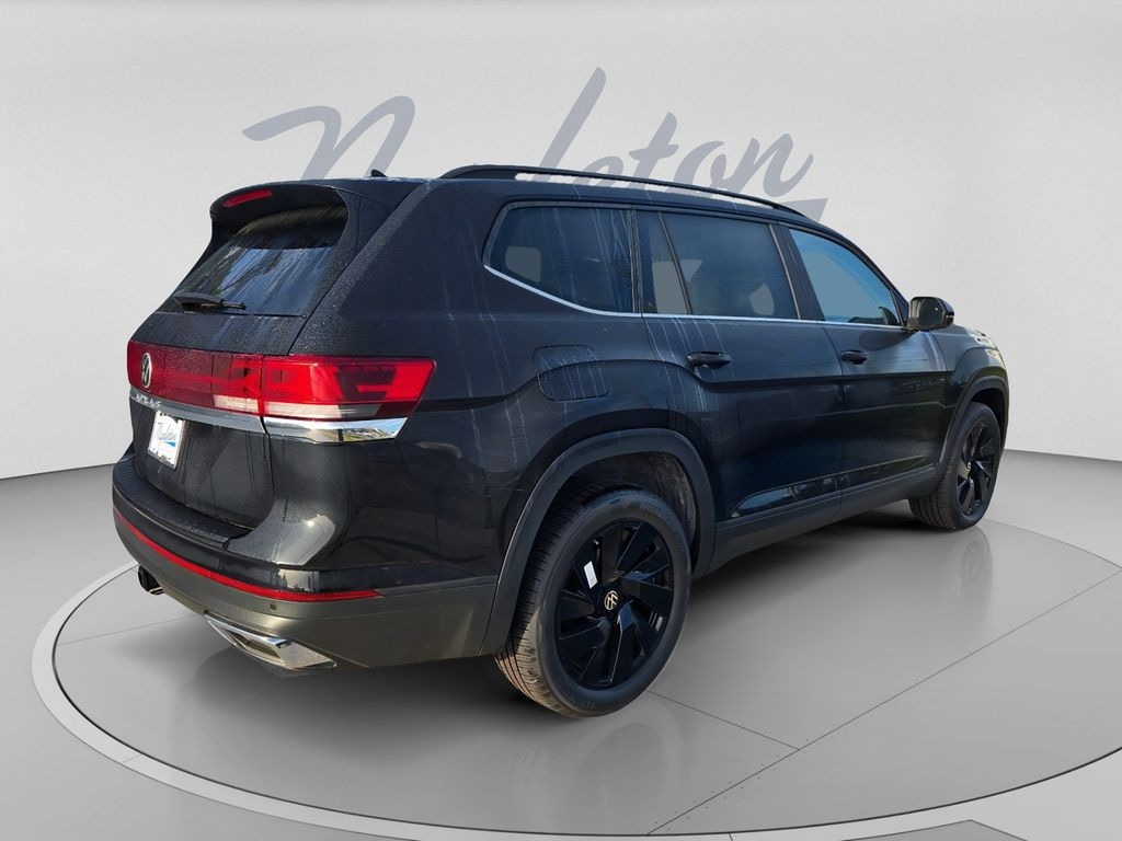 New 2026 Volkswagen Atlas SE w/Technology SUV