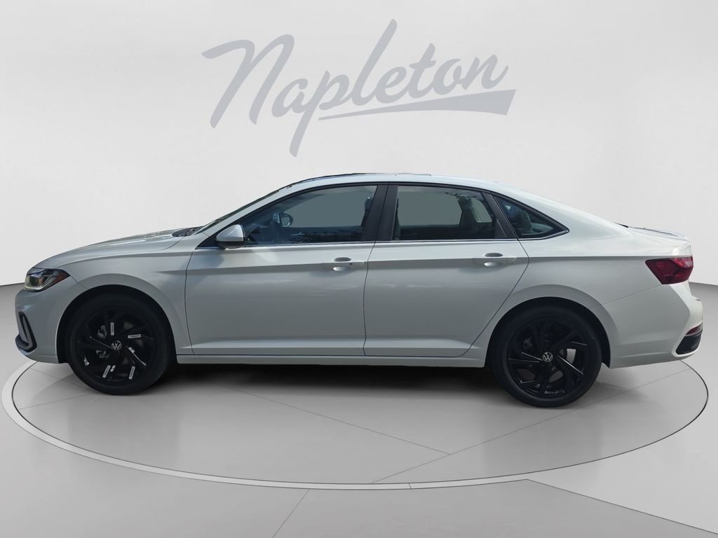 New 2026 Volkswagen Jetta 1.5T SE Sedan
