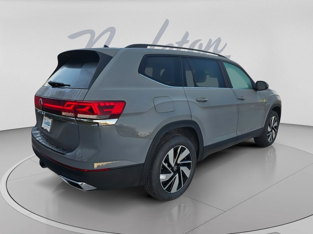 New 2026 Volkswagen Atlas SE w/Technology SUV