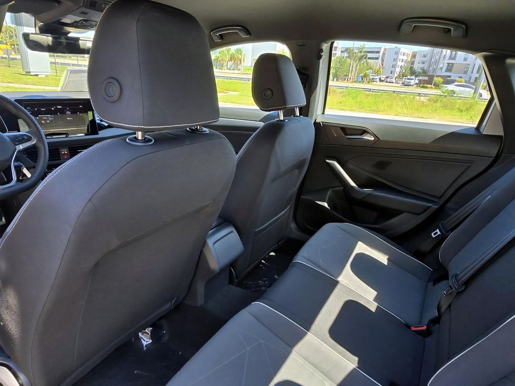 2025 Volkswagen Jetta Sport - Photo 26