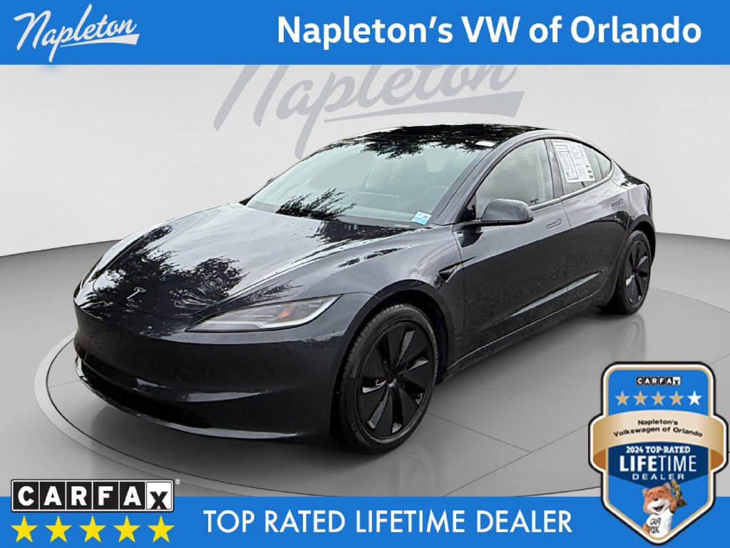  Tesla Model 3