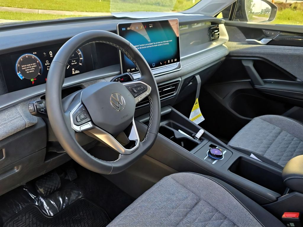 2025 Volkswagen Tiguan S - Photo 19