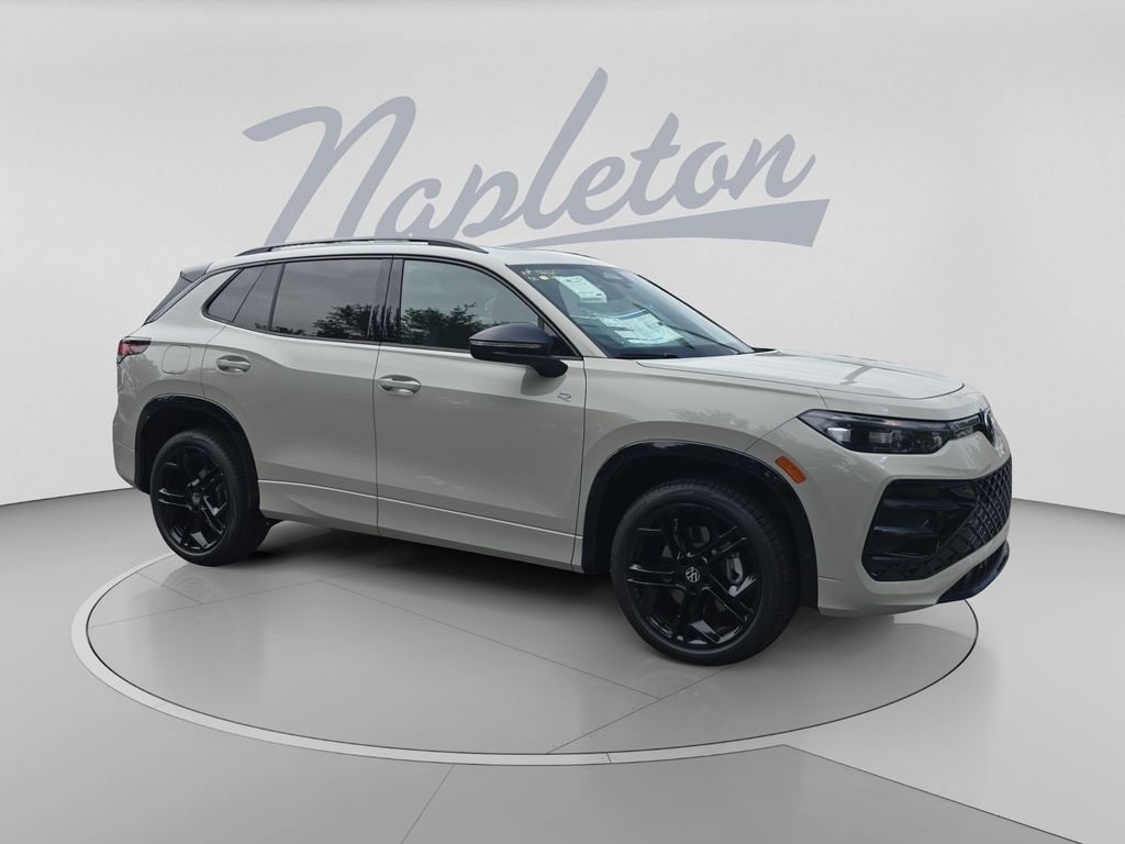 New 2026 Volkswagen Tiguan SE R-Line Black SUV