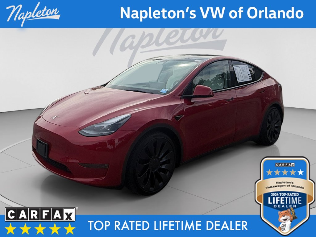 Tesla Model Y