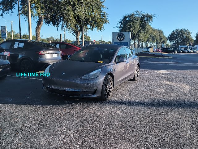  Tesla Model 3