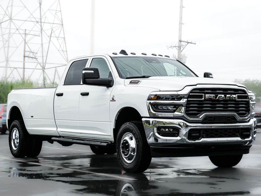 New 2027 Ram 3500 TRADESMAN CREW CAB 4X4 8' BOX Pickup