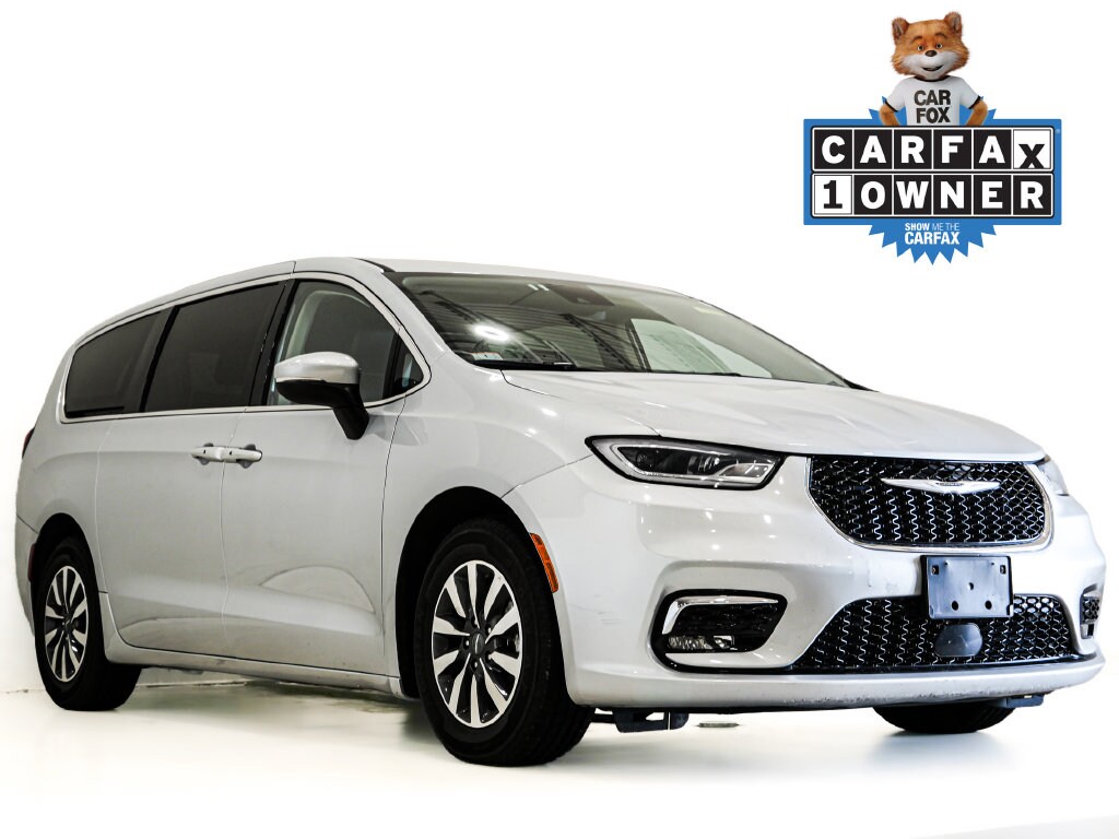 Certified 2023 Chrysler Pacifica Hybrid Touring L Minivan/Van