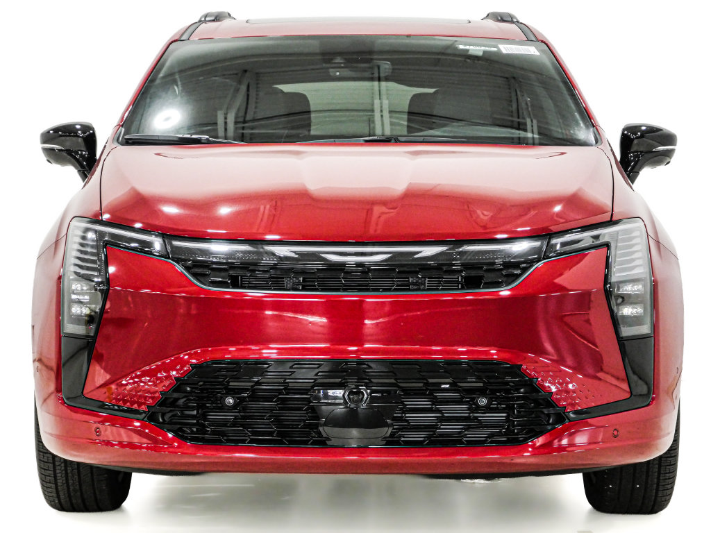 New 2027 Chrysler Pacifica LIMITED AWD Passenger Van