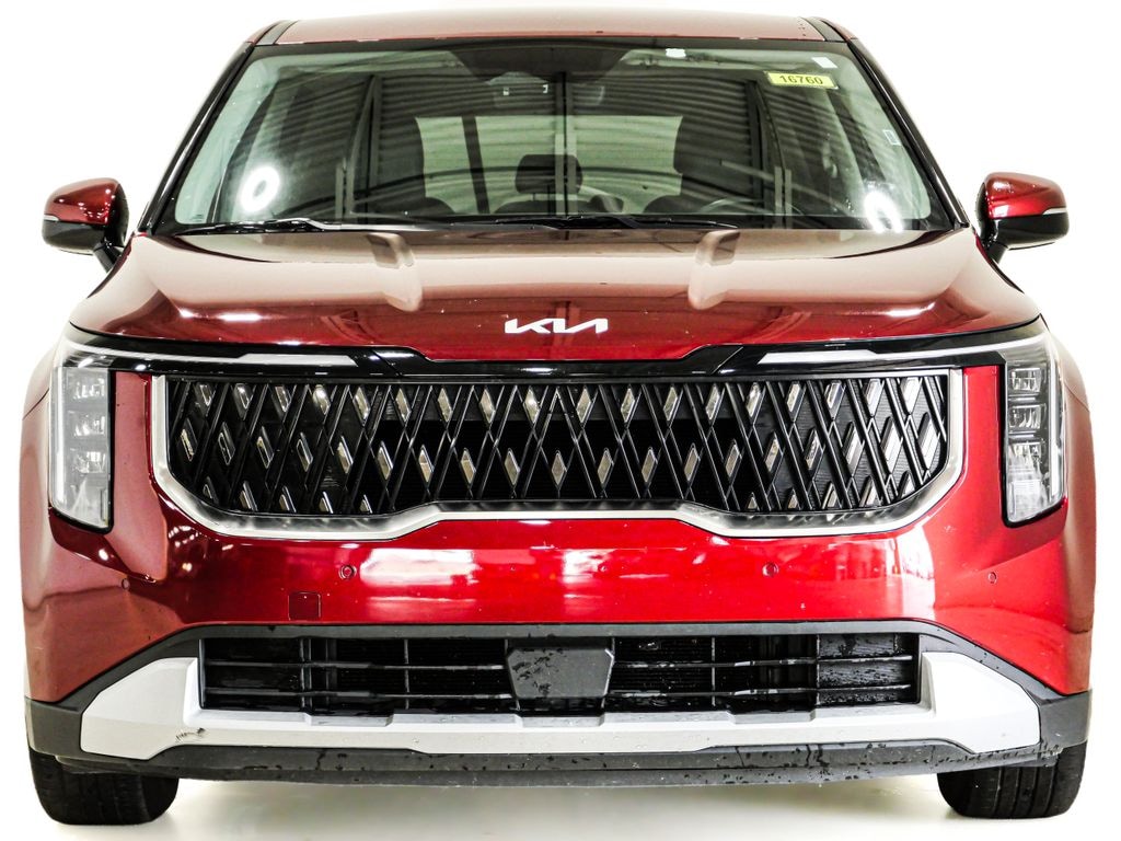 Used 2025 Kia Carnival LXS Minivan/Van