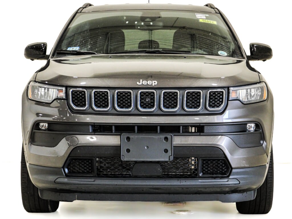 Used 2023 Jeep Compass Latitude Lux SUV