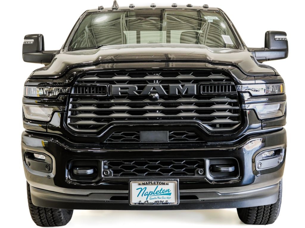 New 2026 Ram 2500 BIG HORN CREW CAB 4X4 6'4 BOX Pickup