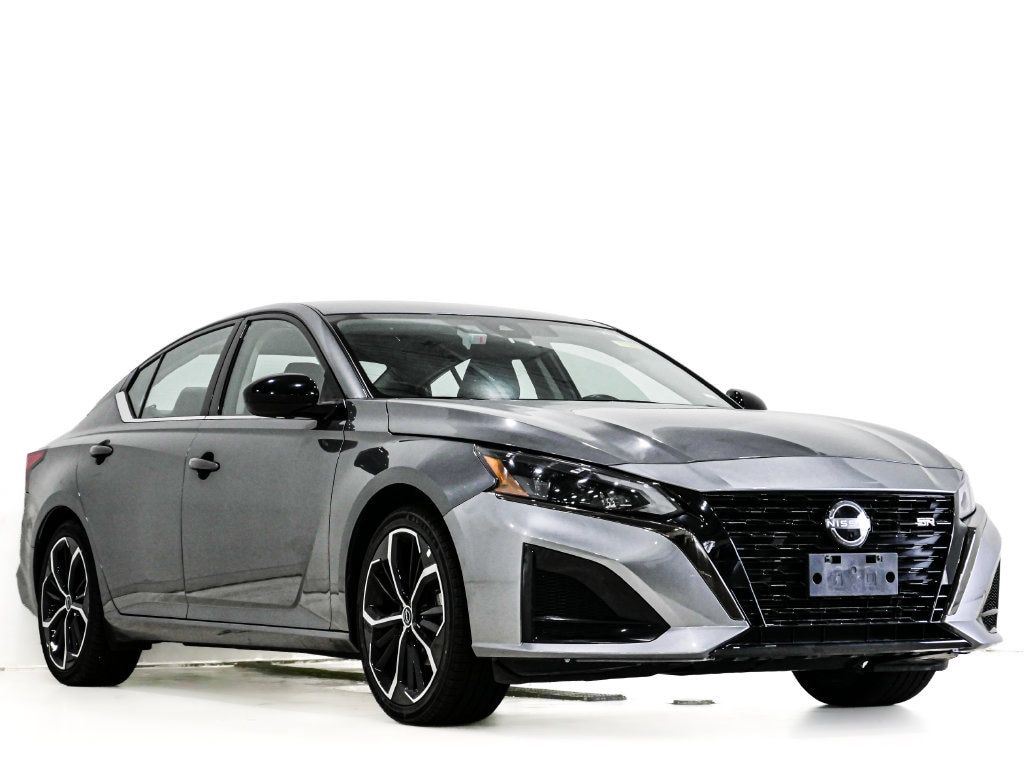 Used 2024 Nissan Altima 2.5 SR Sedan