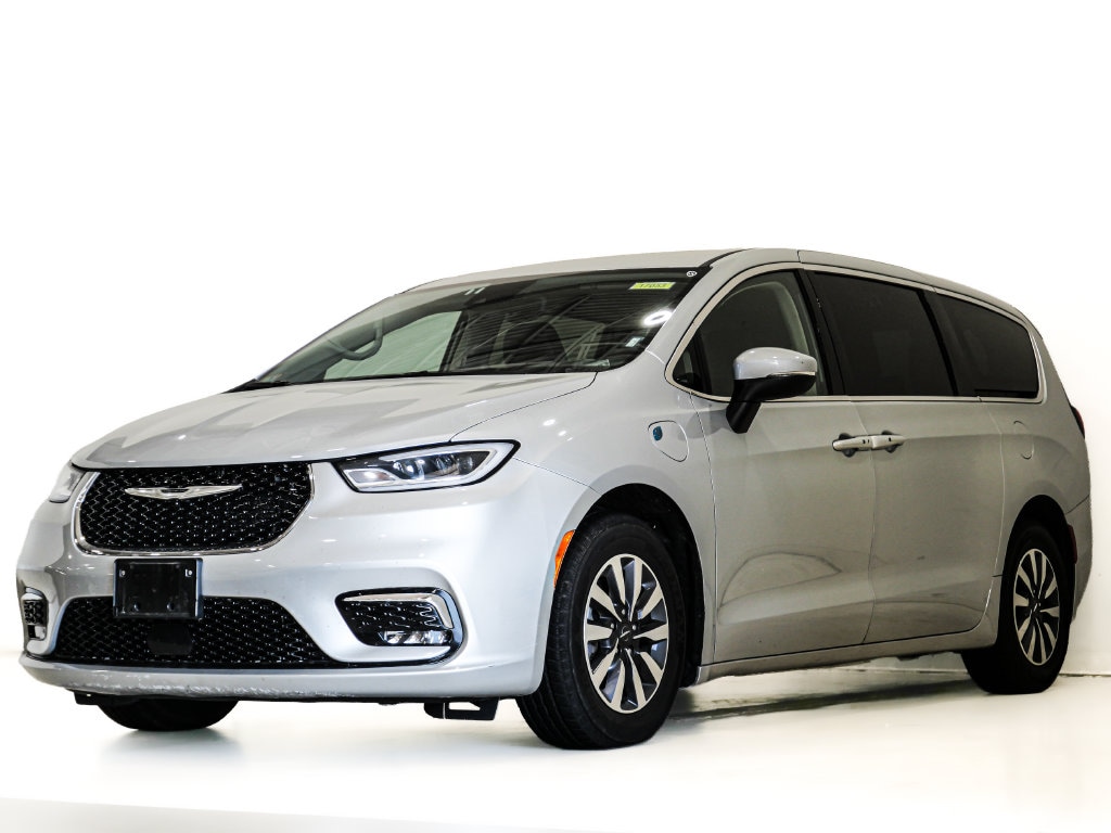Certified 2023 Chrysler Pacifica Hybrid Touring L Minivan/Van