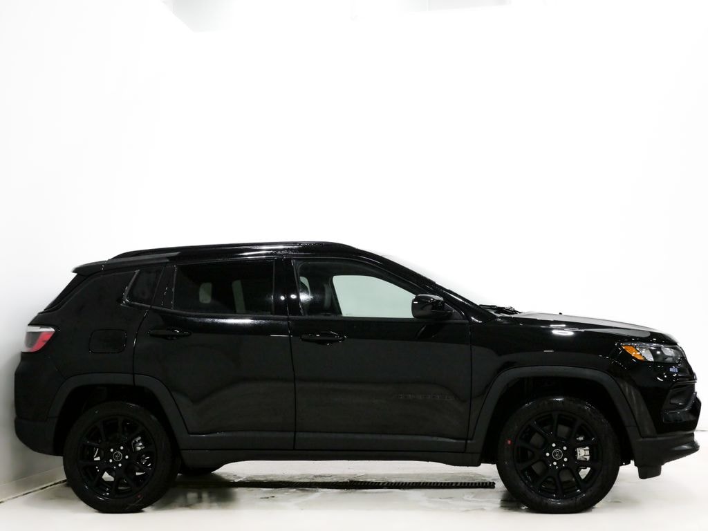 New 2026 Jeep Compass LATITUDE ALTITUDE 4X4 Sport Utility