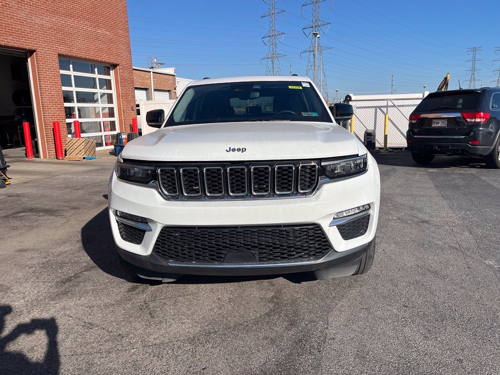 Used 2023 Jeep Grand Cherokee Limited SUV