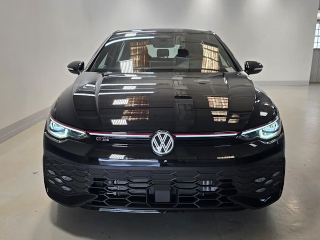 New 2026 Volkswagen Golf GTI SE Hatchback