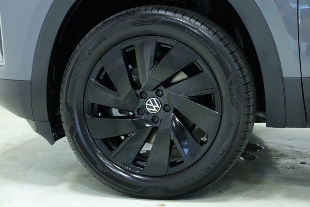 2026 Volkswagen Atlas SE w/Tech - Photo 8