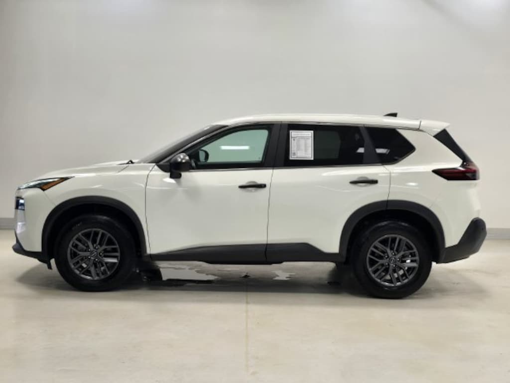 Used 2023 Nissan Rogue S SUV