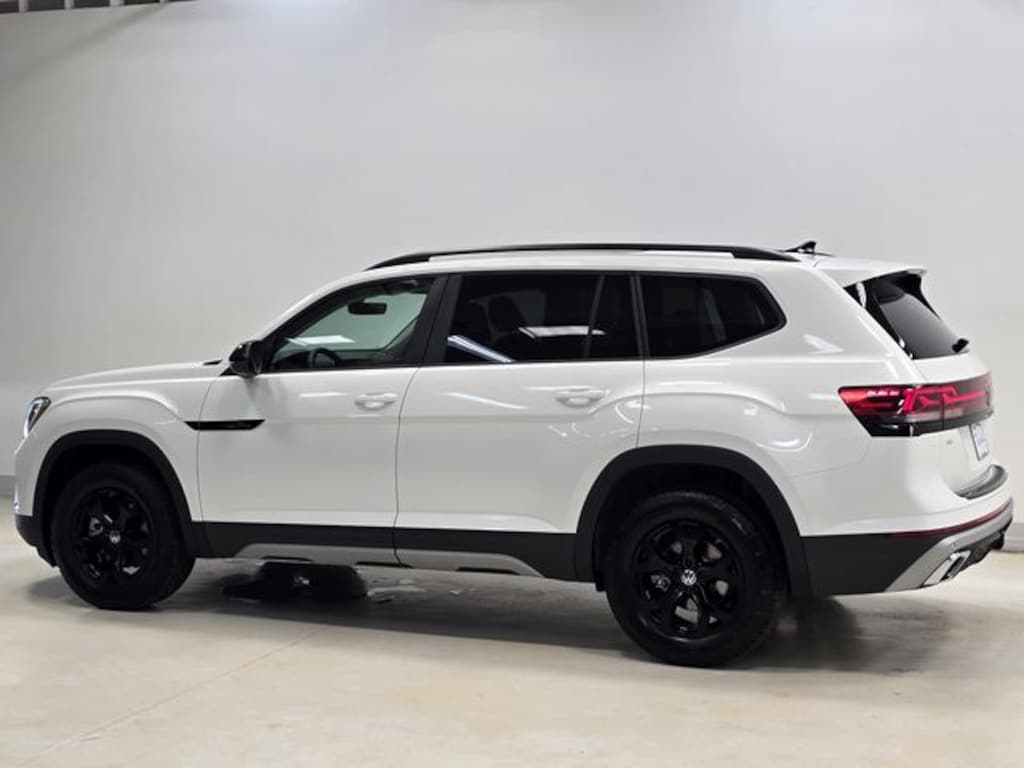 New 2026 Volkswagen Atlas Peak Edition SUV