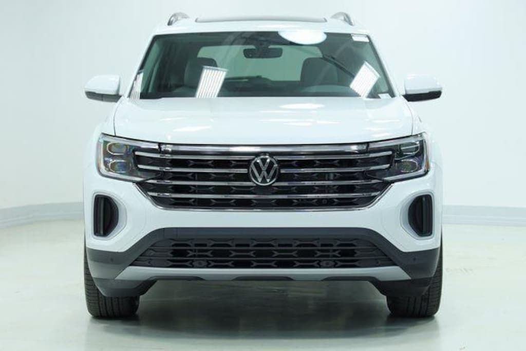 New 2026 Volkswagen Atlas SE w/Technology SUV