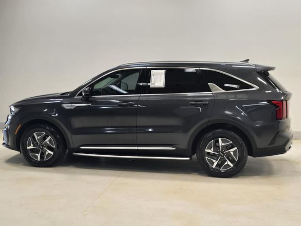 Used 2023 Kia Sorento Hybrid EX SUV