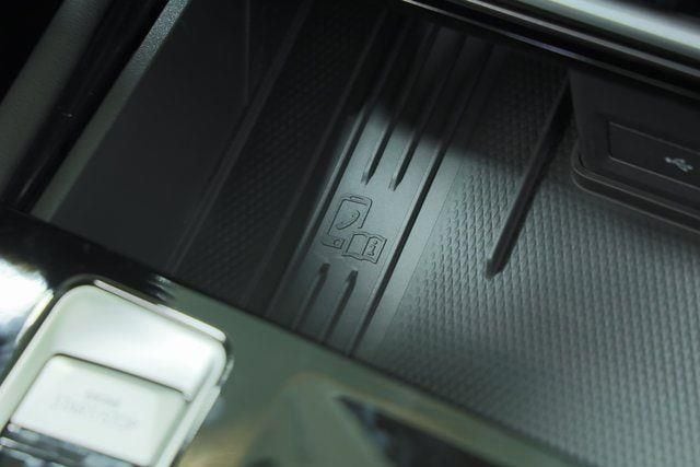 2026 Volkswagen Atlas SE w/Tech - Photo 21