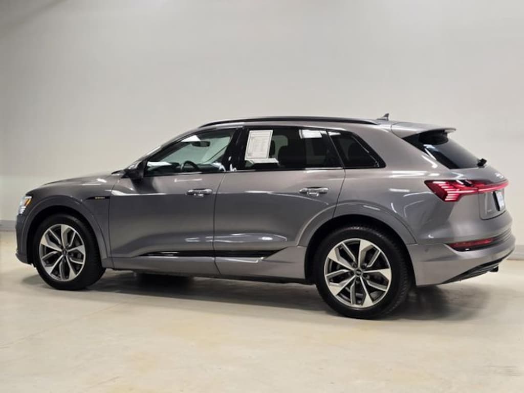 Used 2021 Audi e-tron Premium Plus SUV