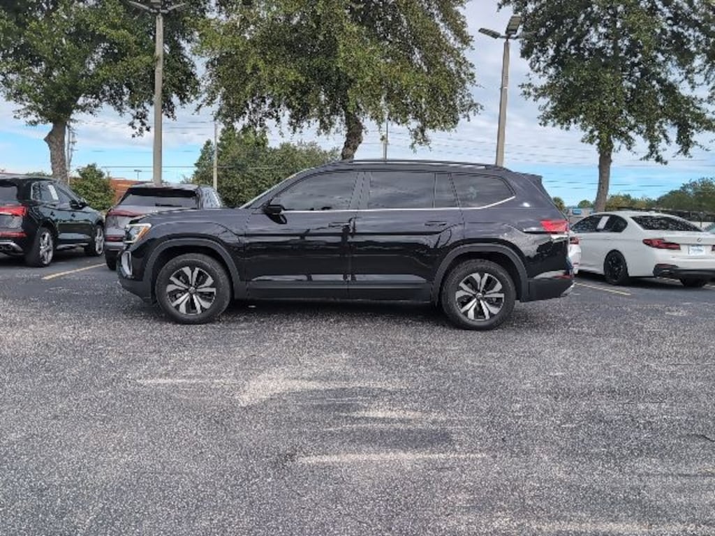 Used 2024 Volkswagen Atlas 2.0T SE SUV