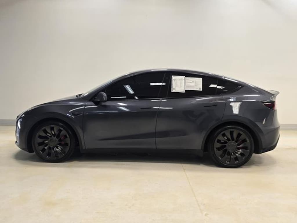 Used 2022 Tesla Model Y Performance SUV