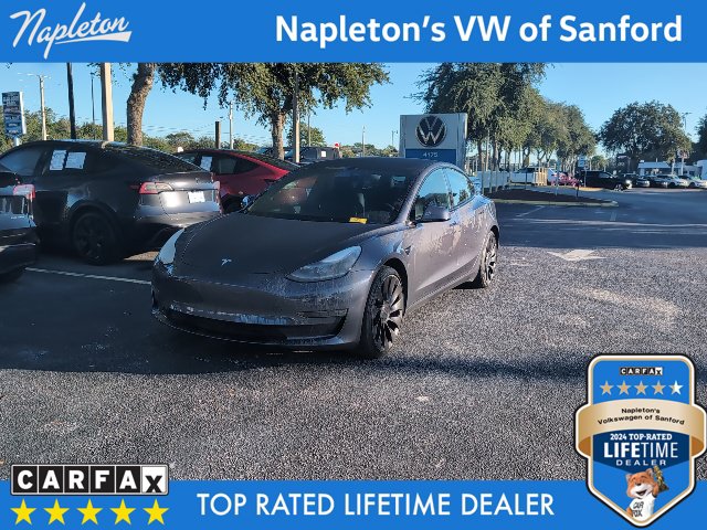  Tesla Model 3