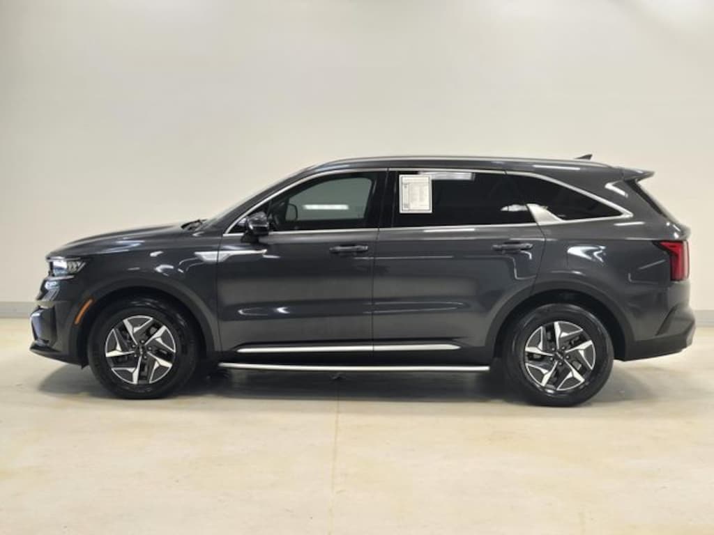 Used 2023 Kia Sorento Hybrid EX SUV