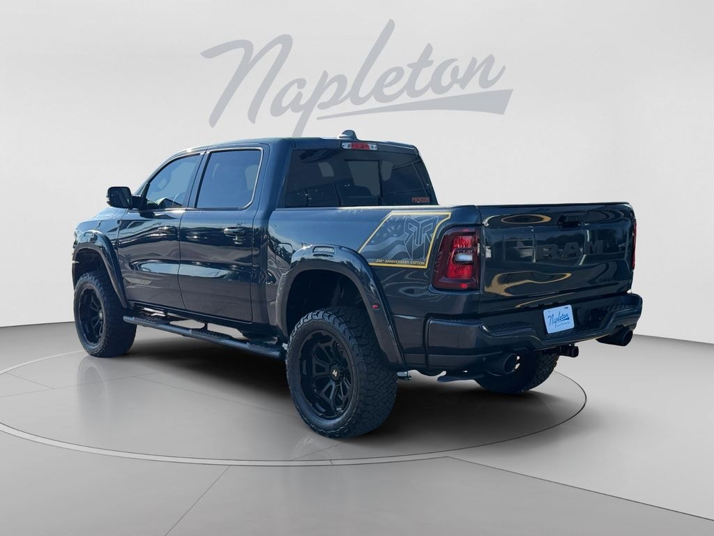 New 2026 Ram 1500 LARAMIE CREW CAB 4X4 5'7 BOX Pickup