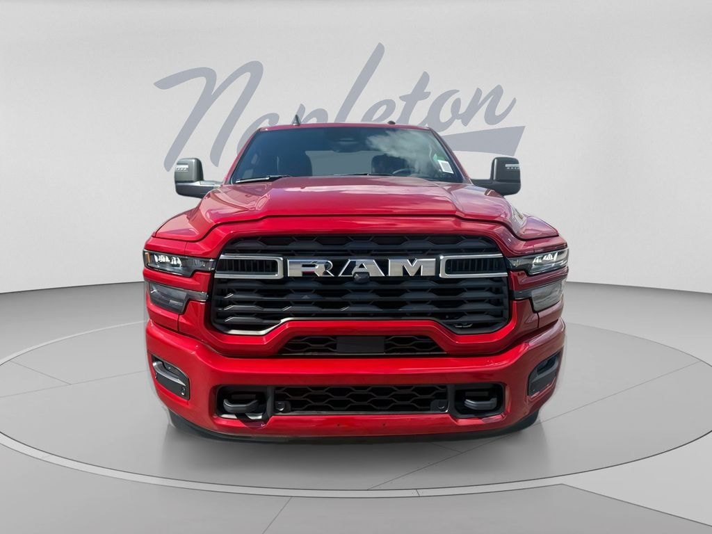 New 2026 Ram 2500 BIG HORN CREW CAB 4X4 6'4 BOX Pickup