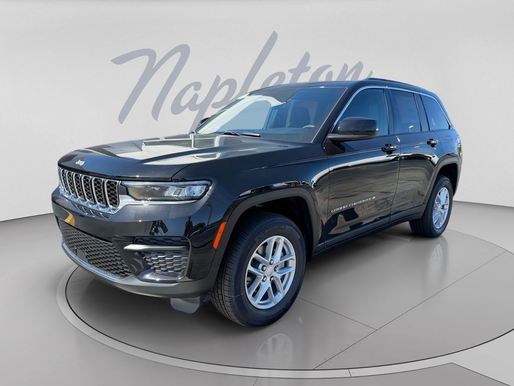 New 2026 Jeep Grand Cherokee LAREDO X 4X4 Sport Utility