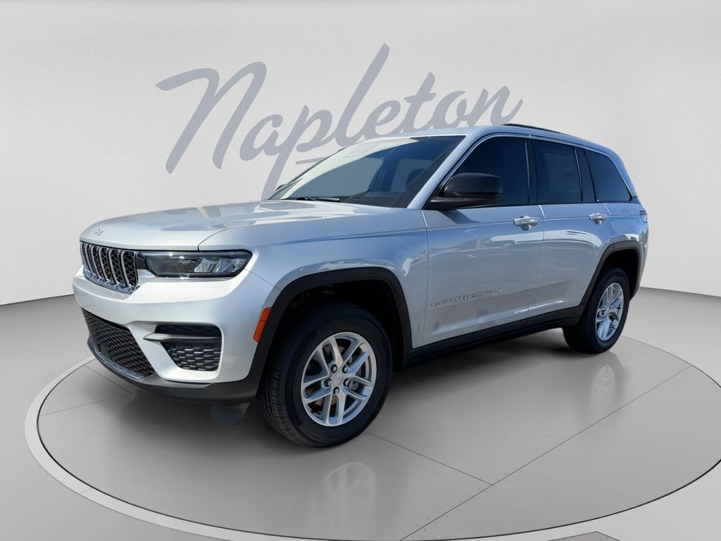 New 2026 Jeep Grand Cherokee LAREDO X 4X4 Sport Utility