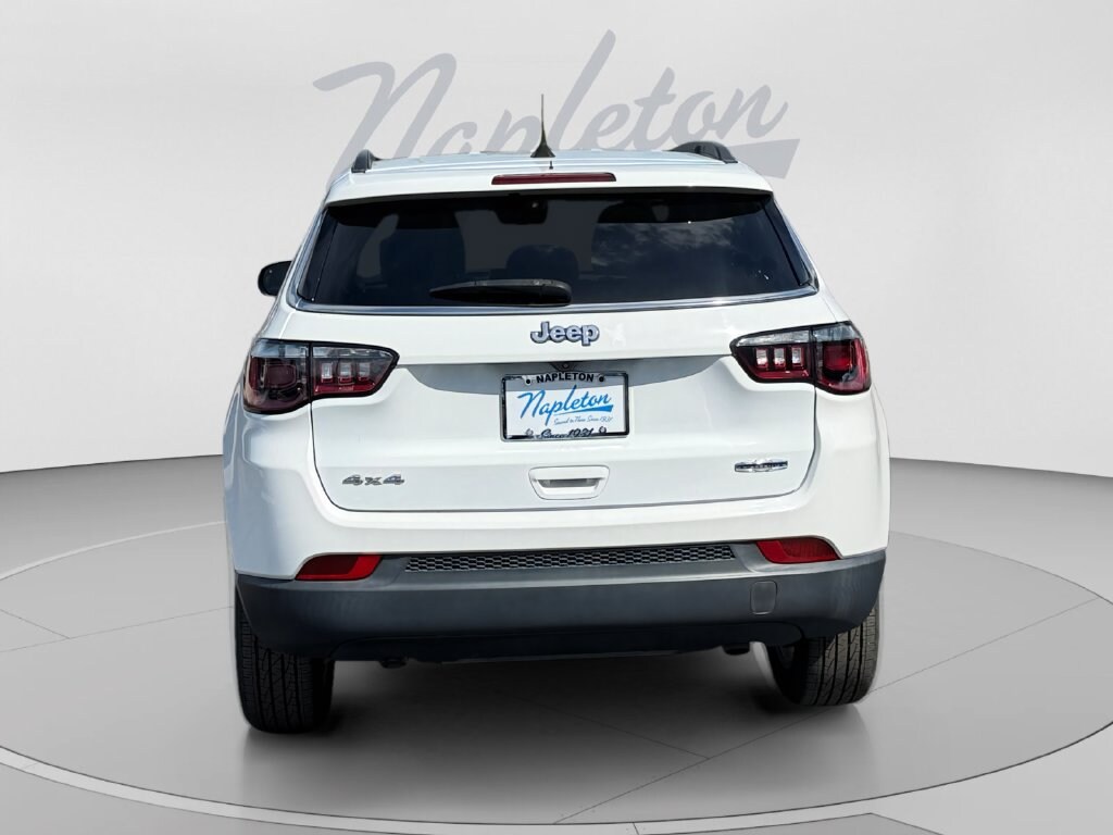 Used 2024 Jeep Compass Latitude SUV