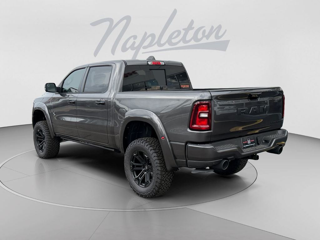 New 2026 Ram 1500 BIG HORN CREW CAB 4X4 5'7 BOX Pickup