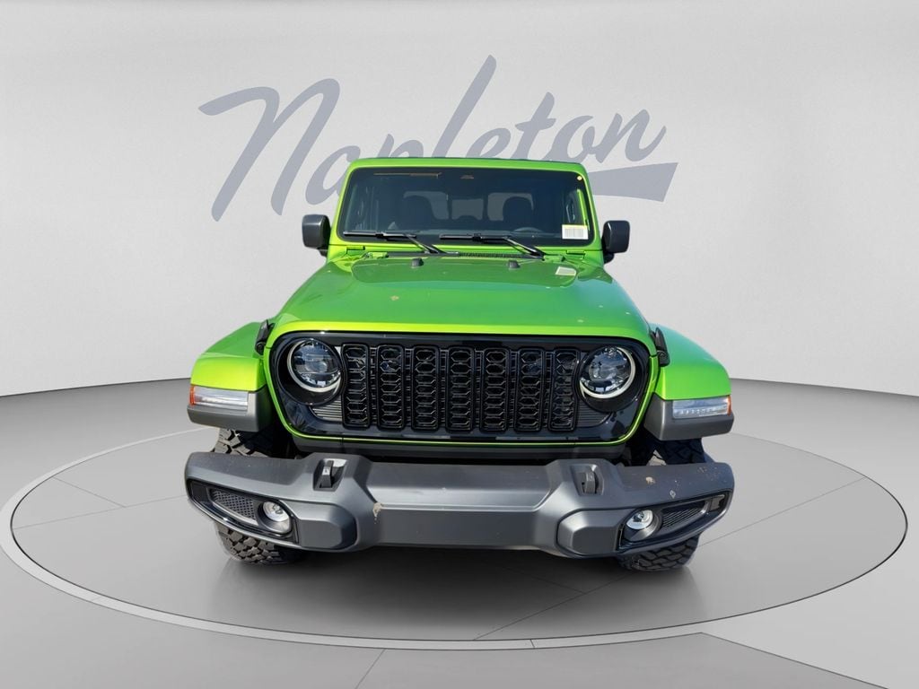 New 2026 Jeep Gladiator WILLYS 4X4 Pickup