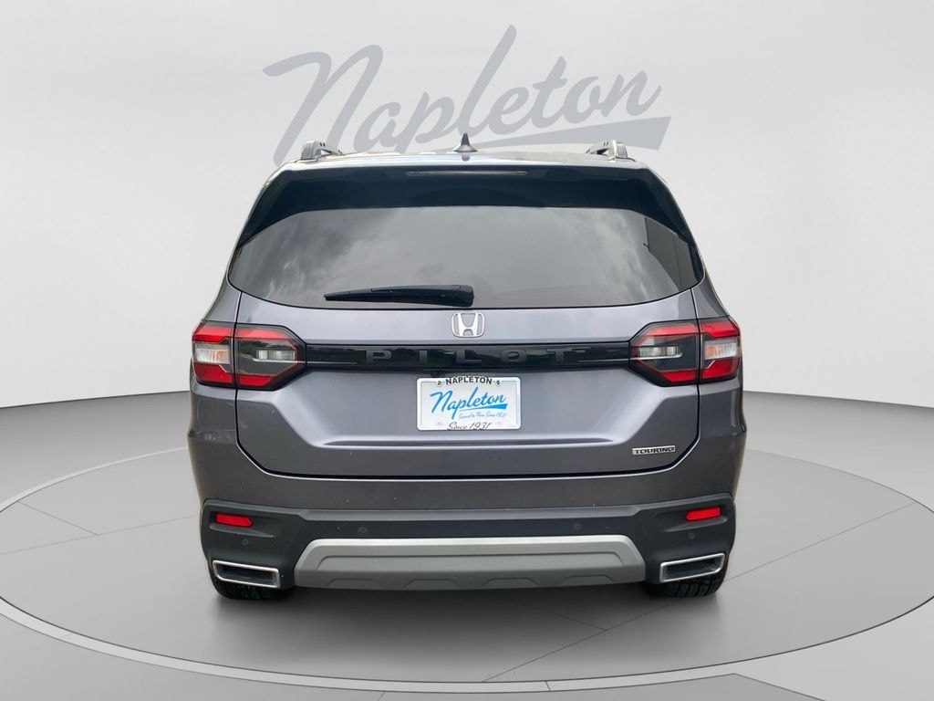 Used 2025 Honda Pilot Touring SUV