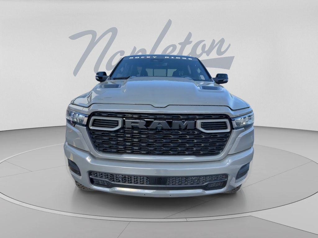 New 2026 Ram 1500 BIG HORN CREW CAB 4X4 5'7 BOX Pickup