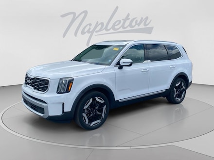 2023 Kia Telluride S SUV