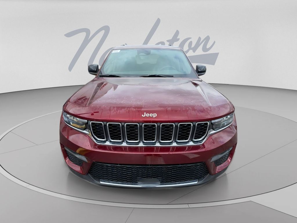 New 2026 Jeep Grand Cherokee LAREDO X 4X4 Sport Utility