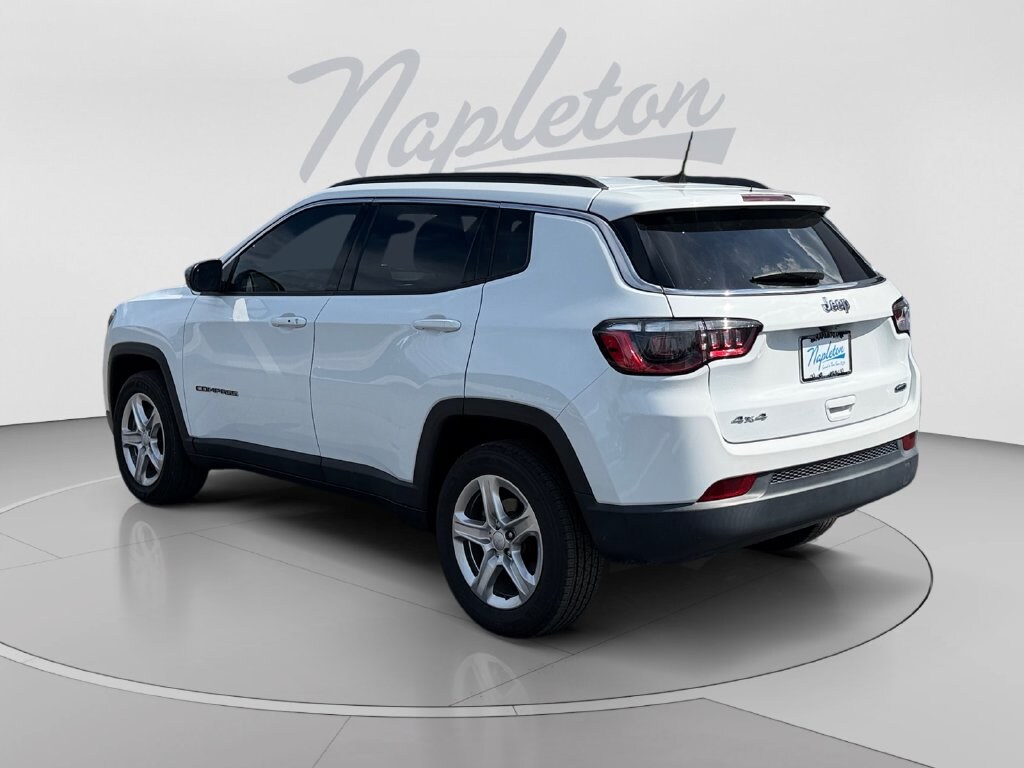 Used 2024 Jeep Compass Latitude SUV