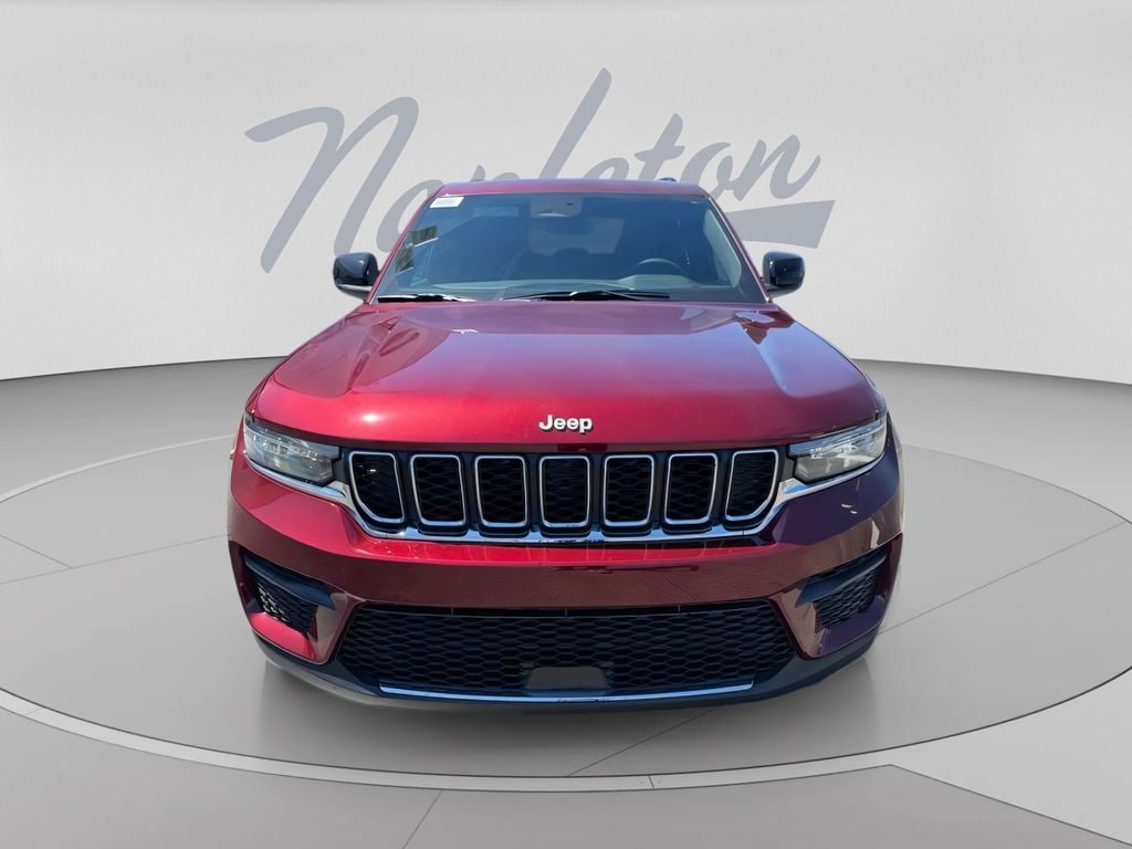 New 2026 Jeep Grand Cherokee LAREDO X 4X2 Sport Utility