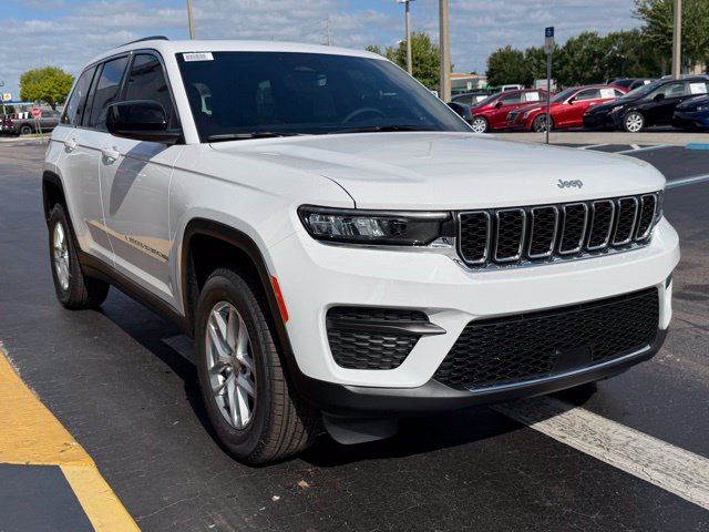 New 2026 Jeep Grand Cherokee LAREDO X 4X2 Sport Utility