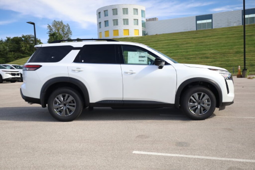 New 2026 Nissan Pathfinder SV SUV