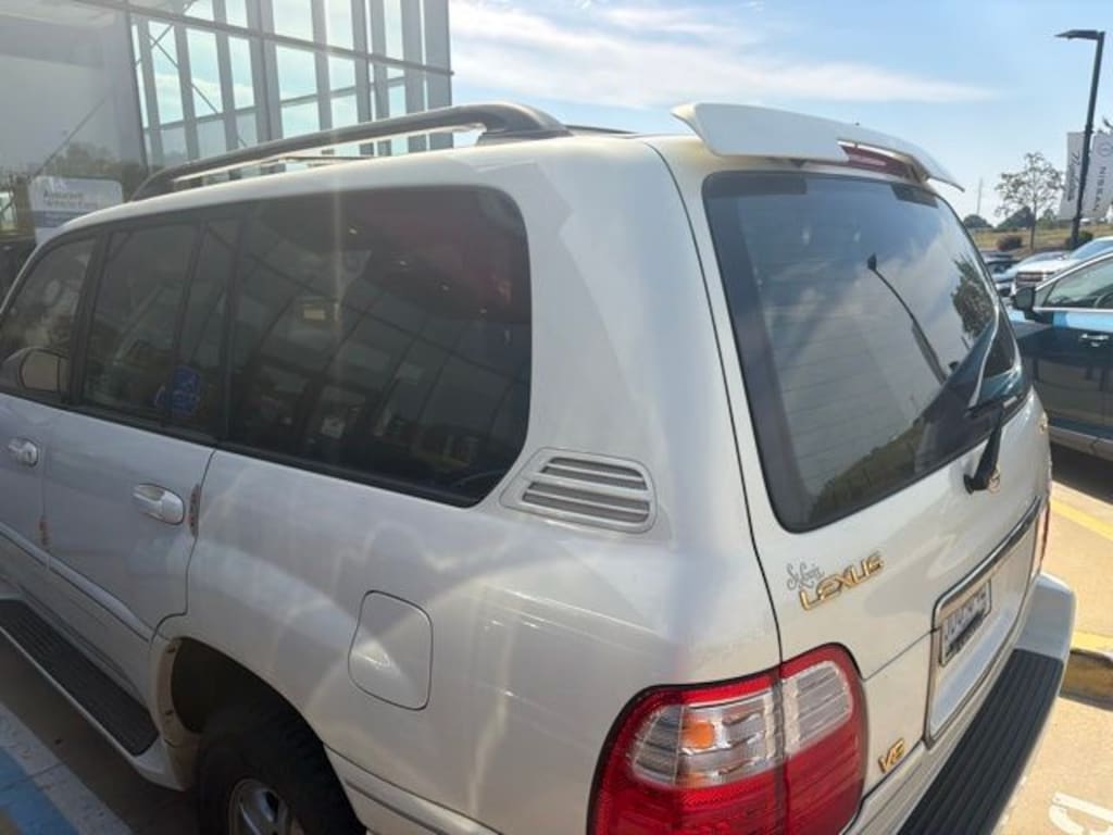Used 2001 Lexus LX 470 Base SUV